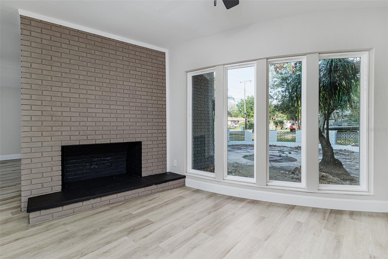 CODINGTON LAKE ALFRED - Residential