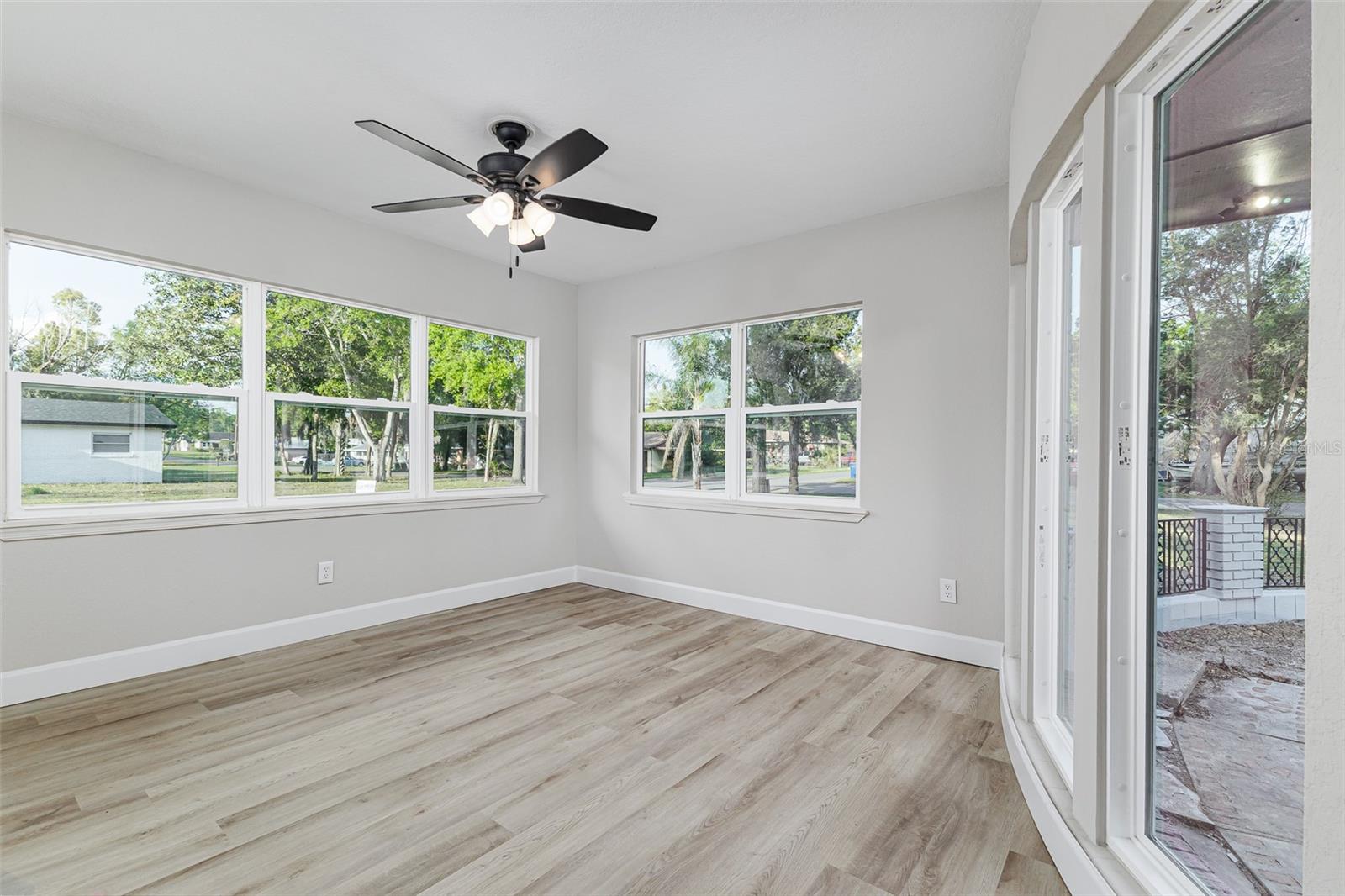 CODINGTON LAKE ALFRED - Residential