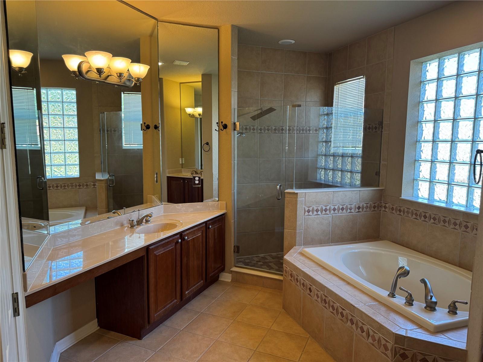 FOUNTAINS/RIO PINAR - Residential Lease