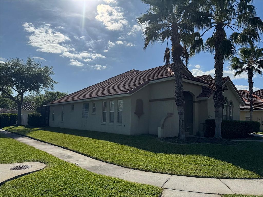 Photo of 9058 Tuscan Valley Place, Orlando, FL 32825 (MLS # O6400758)