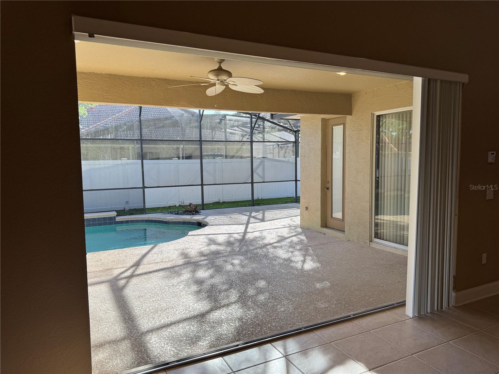 FOUNTAINS/RIO PINAR - Residential Lease