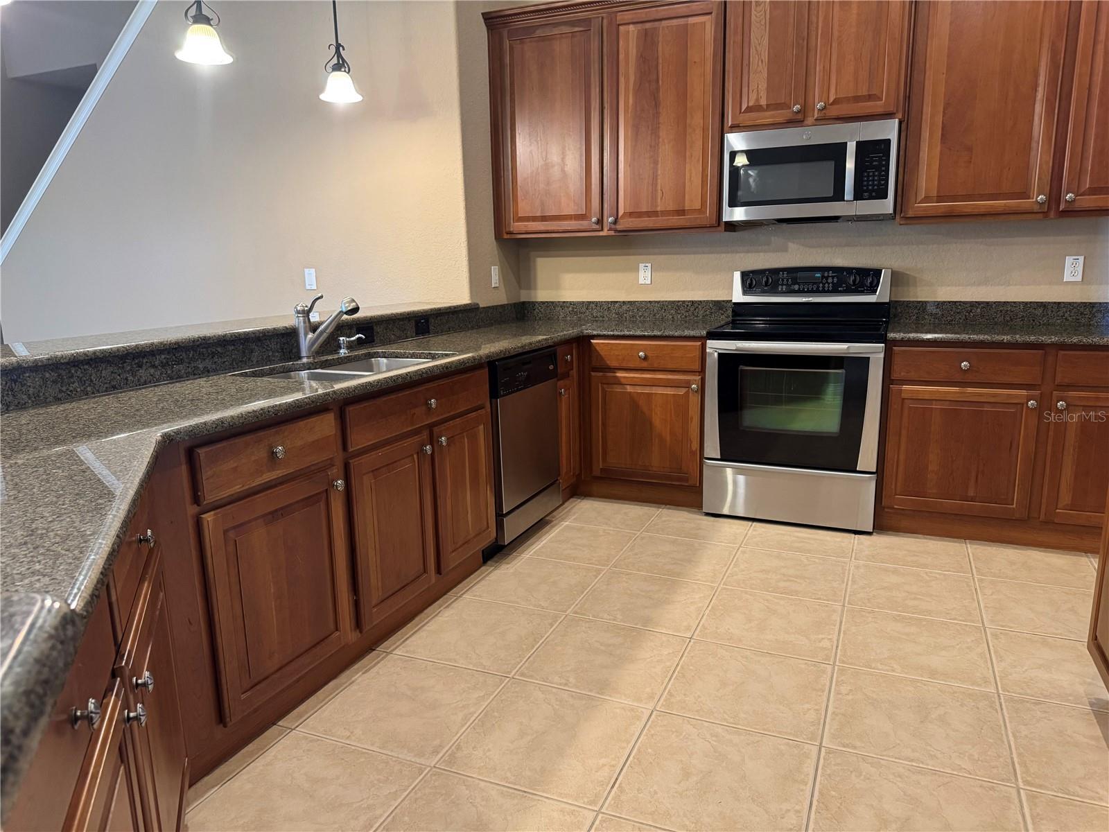 FOUNTAINS/RIO PINAR - Residential Lease