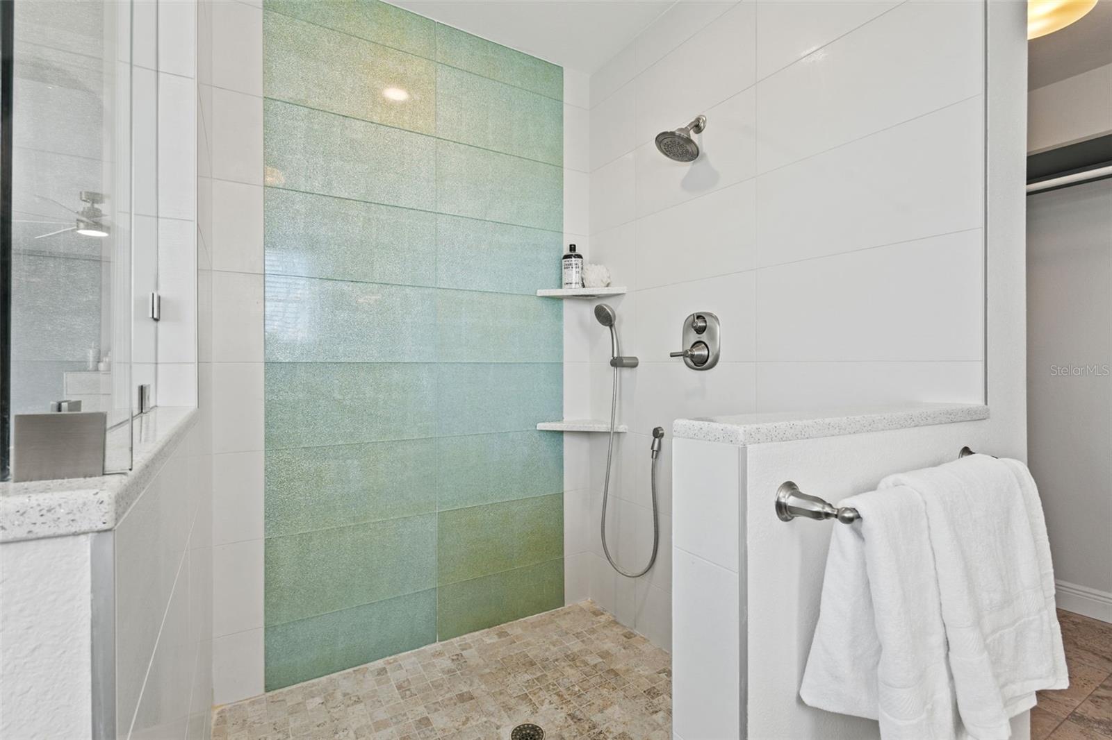 ISLAND ESTATES OF CLEARWATER - Residential