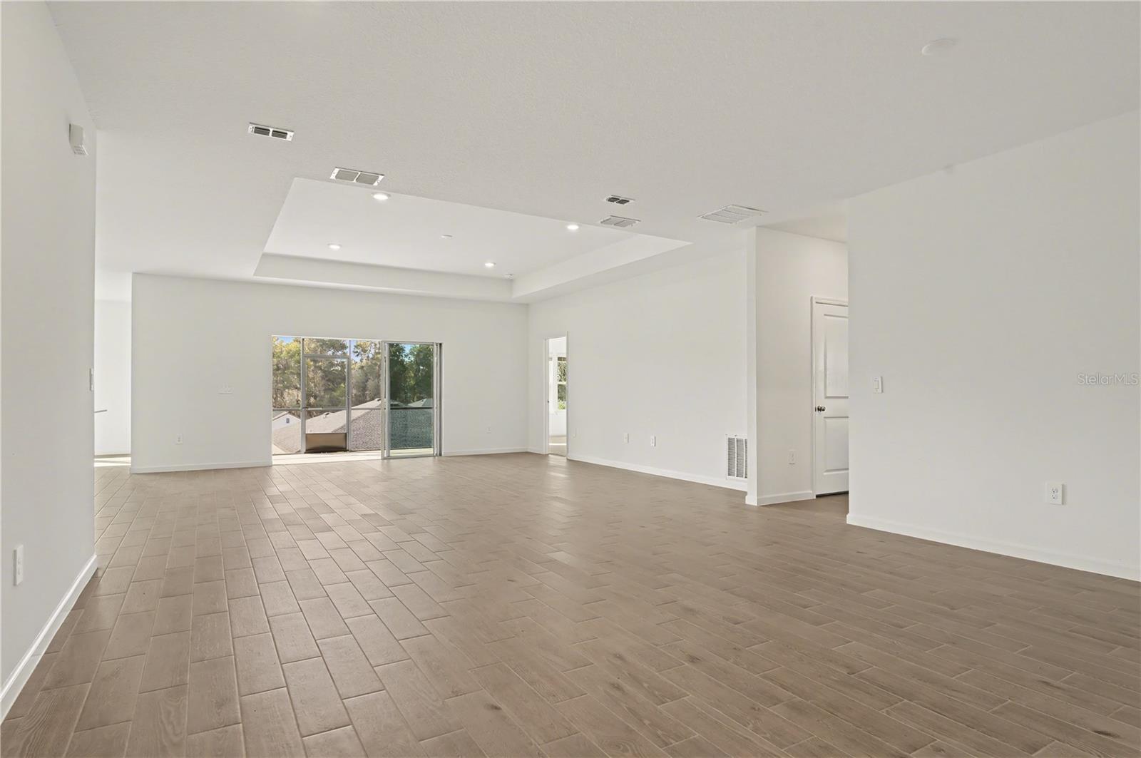 GRAND PARK NORTH - Residential