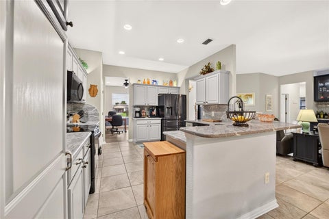 Tiny photo for 13233 SE 91st Court Road, Summerfield, FL 34491 (MLS # OM734579)