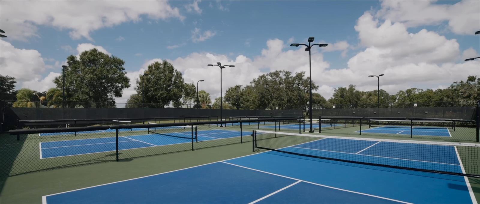 LAUREL OAK ESTATES SEC 09 - Residential