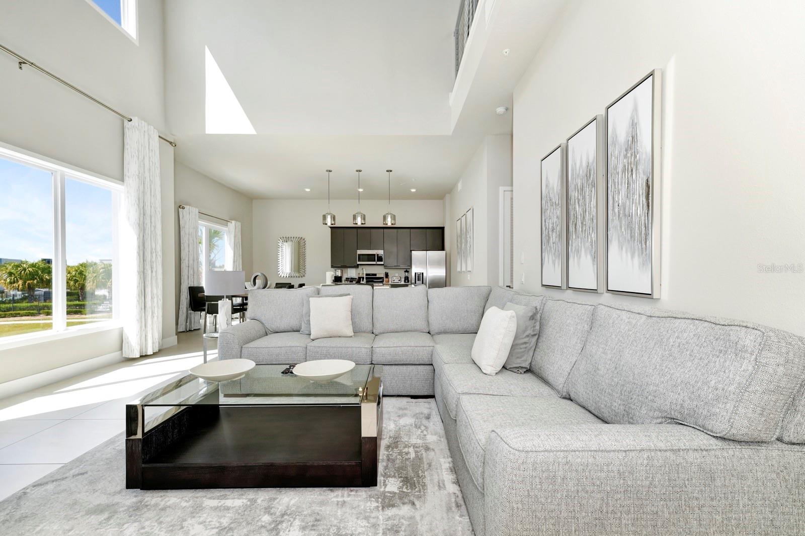 SPECTRUM AT REUNION CONDO PH 5A & 5B - Residential Lease
