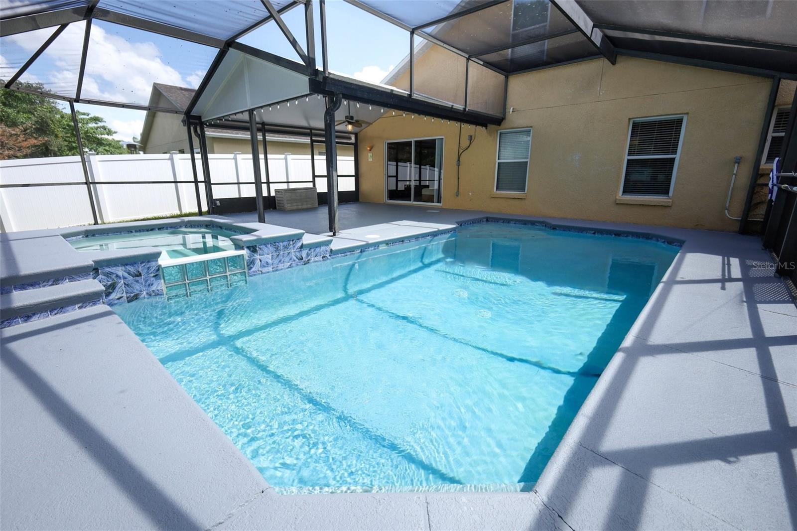 WAVERLEE WOODS UNIT 2 - Residential