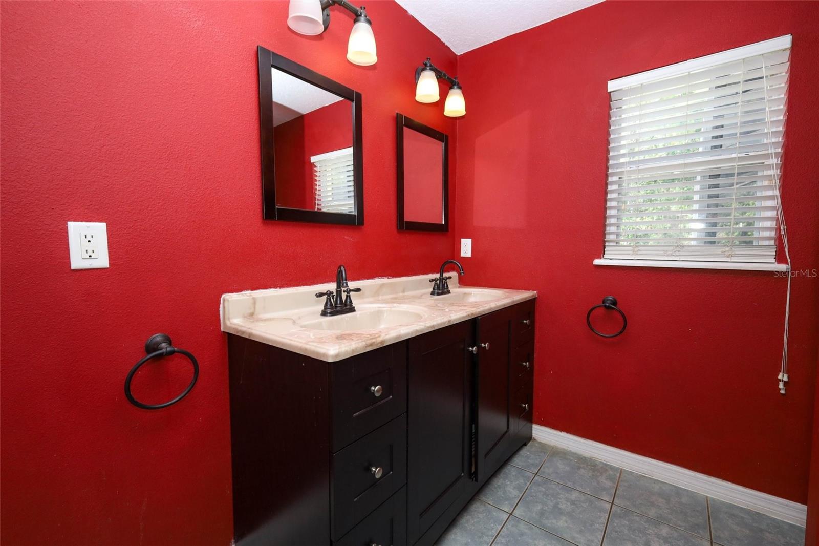WAVERLEE WOODS UNIT 2 - Residential