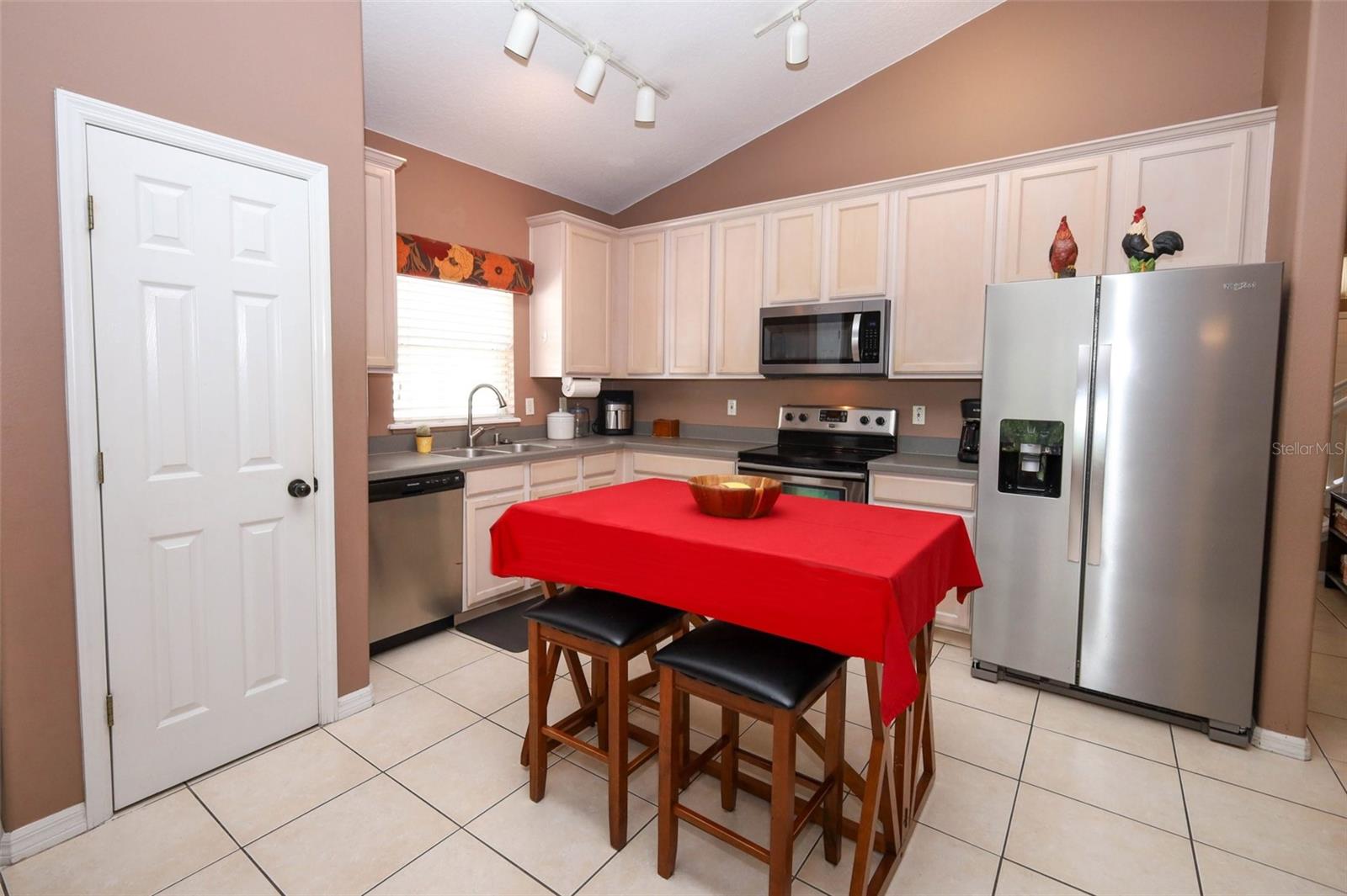 WAVERLEE WOODS UNIT 2 - Residential