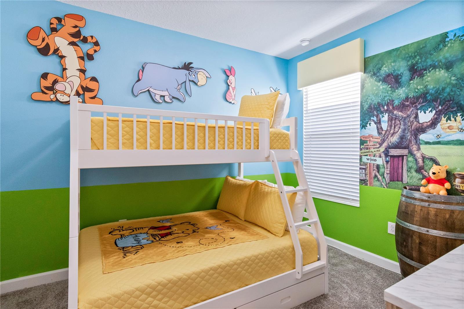 COVE AT STOREY LAKE 4 - Residential