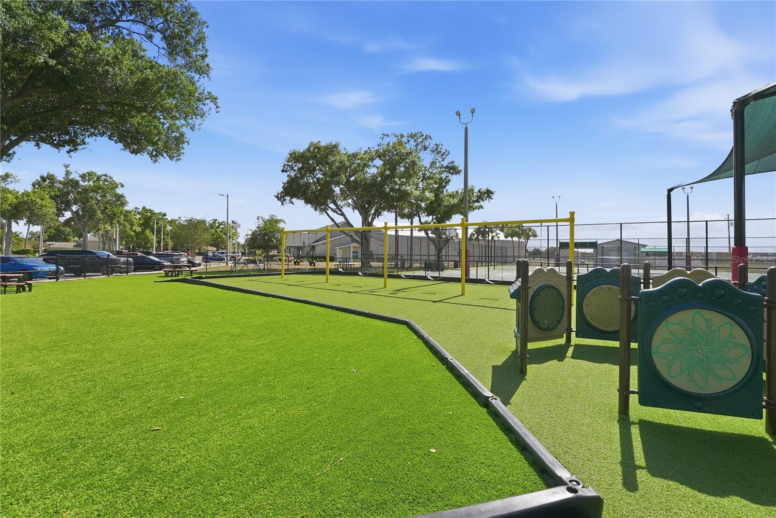 SUMMERFIELD VILLAGE 1 TR 10 - Residential