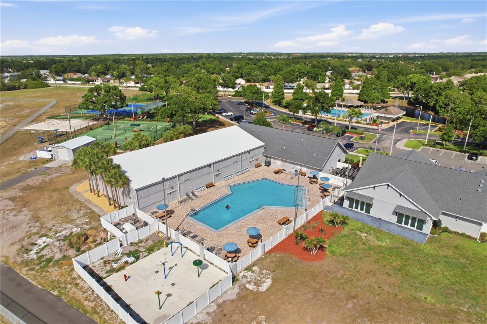 SUMMERFIELD VILLAGE 1 TR 10 - Residential