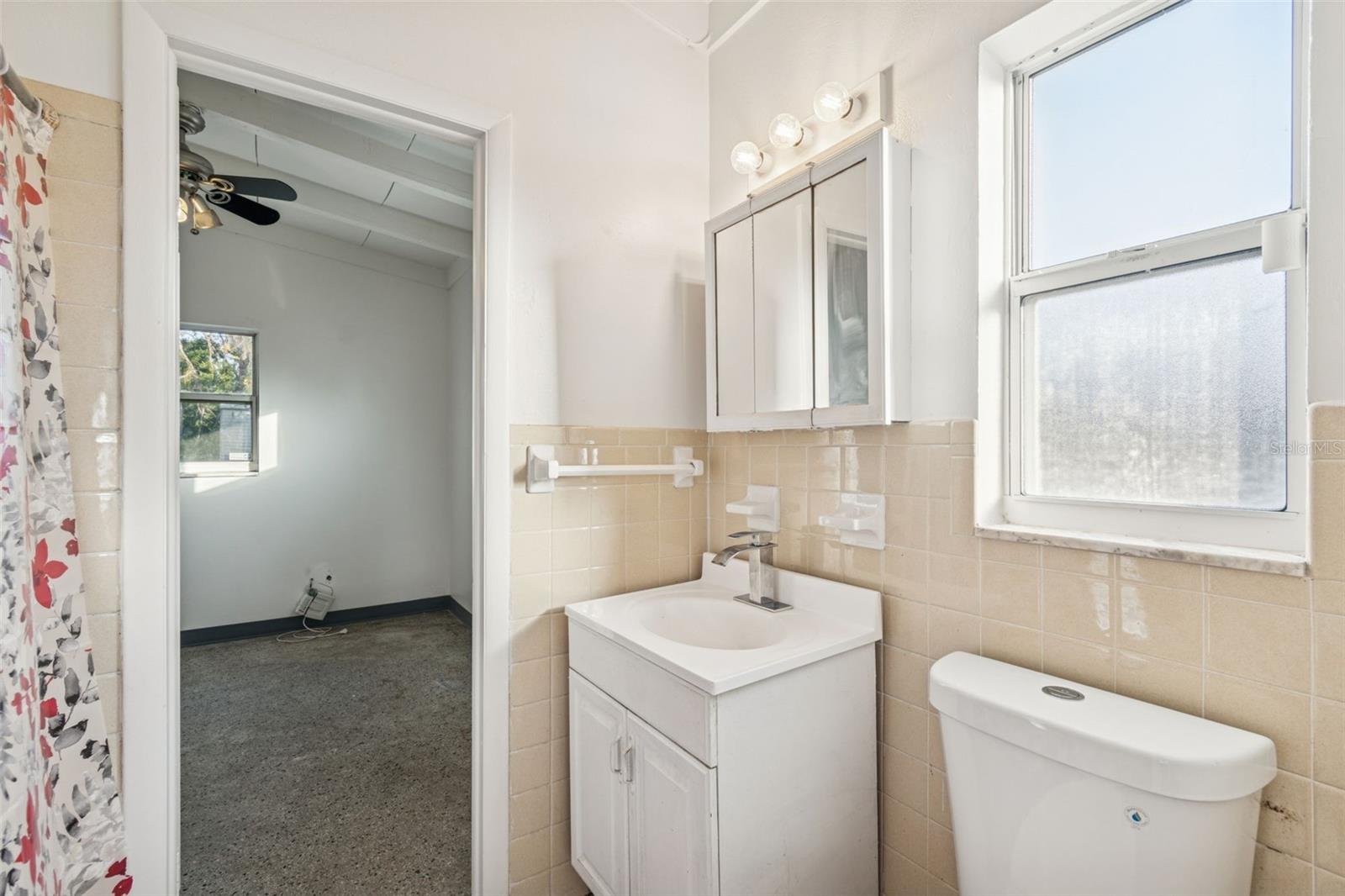 TEMPLE TERRACES - Residential