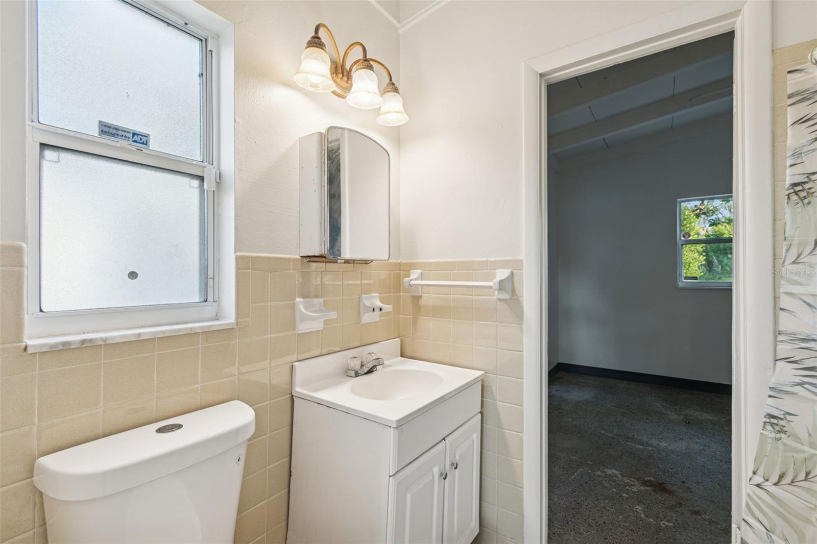 TEMPLE TERRACES - Residential