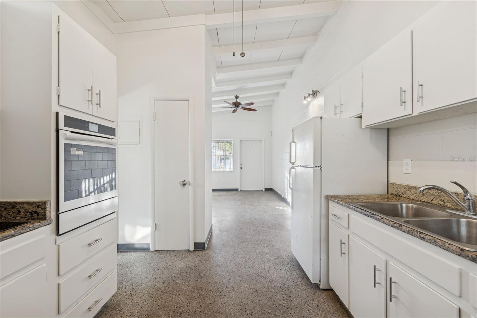 TEMPLE TERRACES - Residential