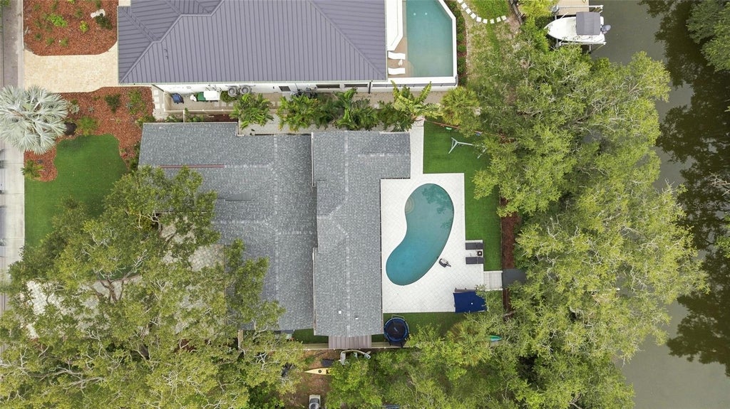 Photo of 4722 W Laurel Road, Tampa, FL 33629 (MLS # TB8547087)