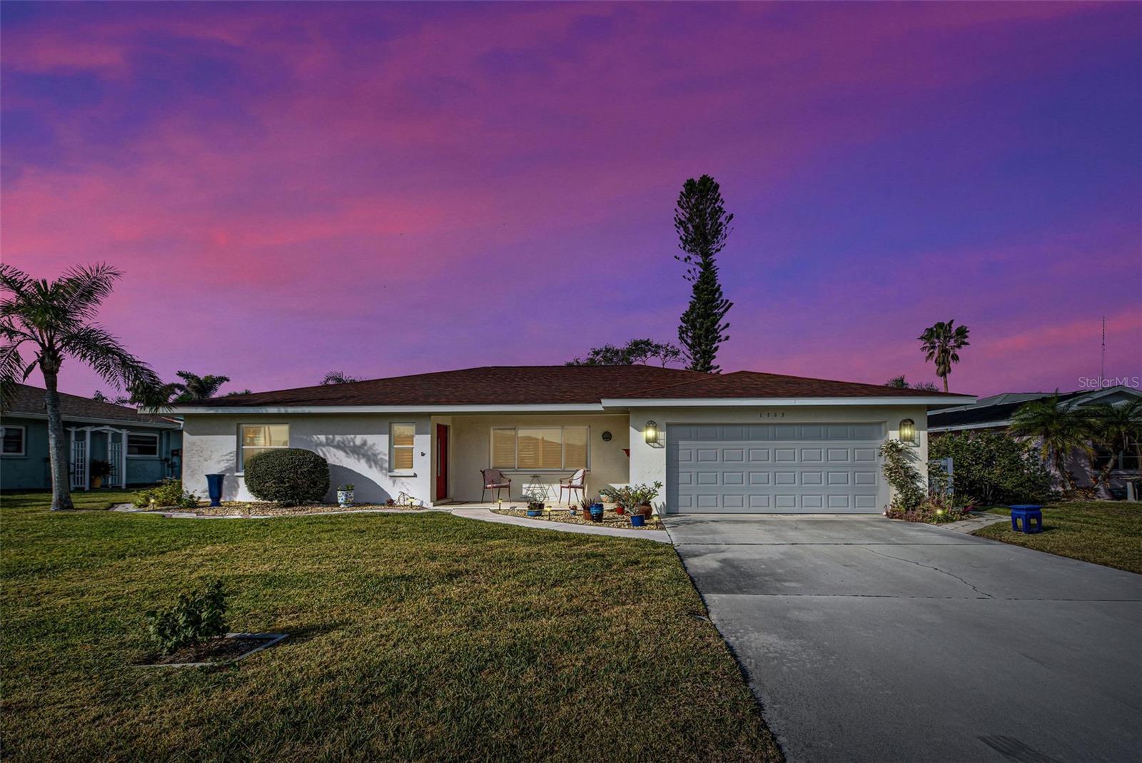 1723 N GONDOLA COURT