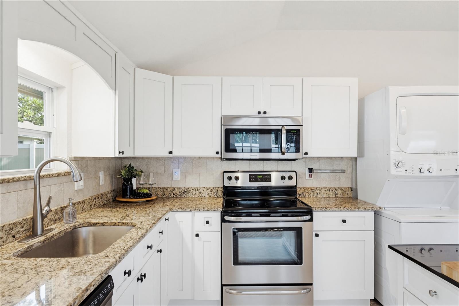 OAKLAND SUB 2 - Residential