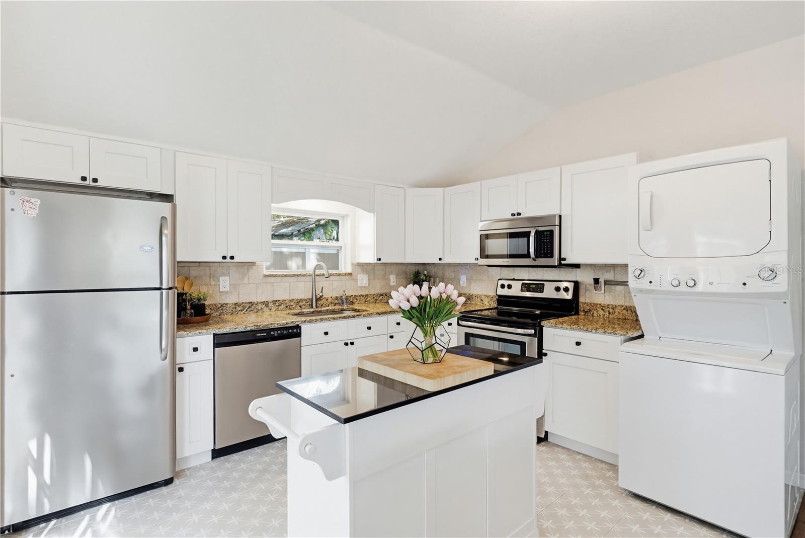 OAKLAND SUB 2 - Residential