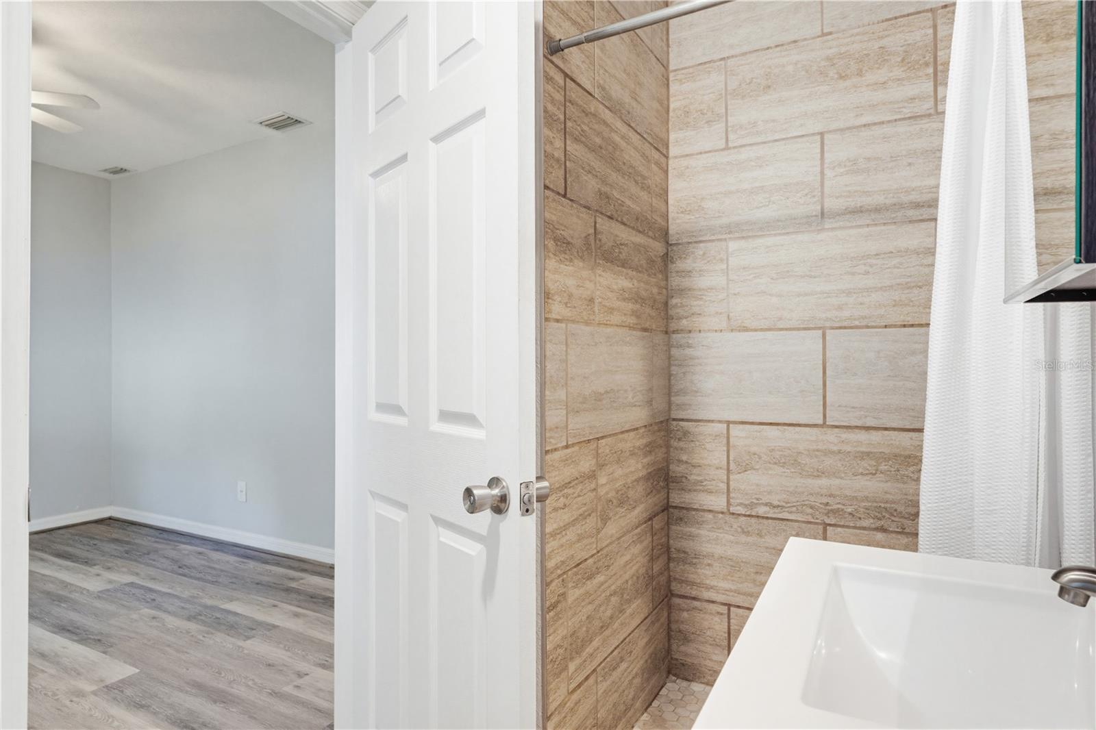 OAKLAND SUB 2 - Residential