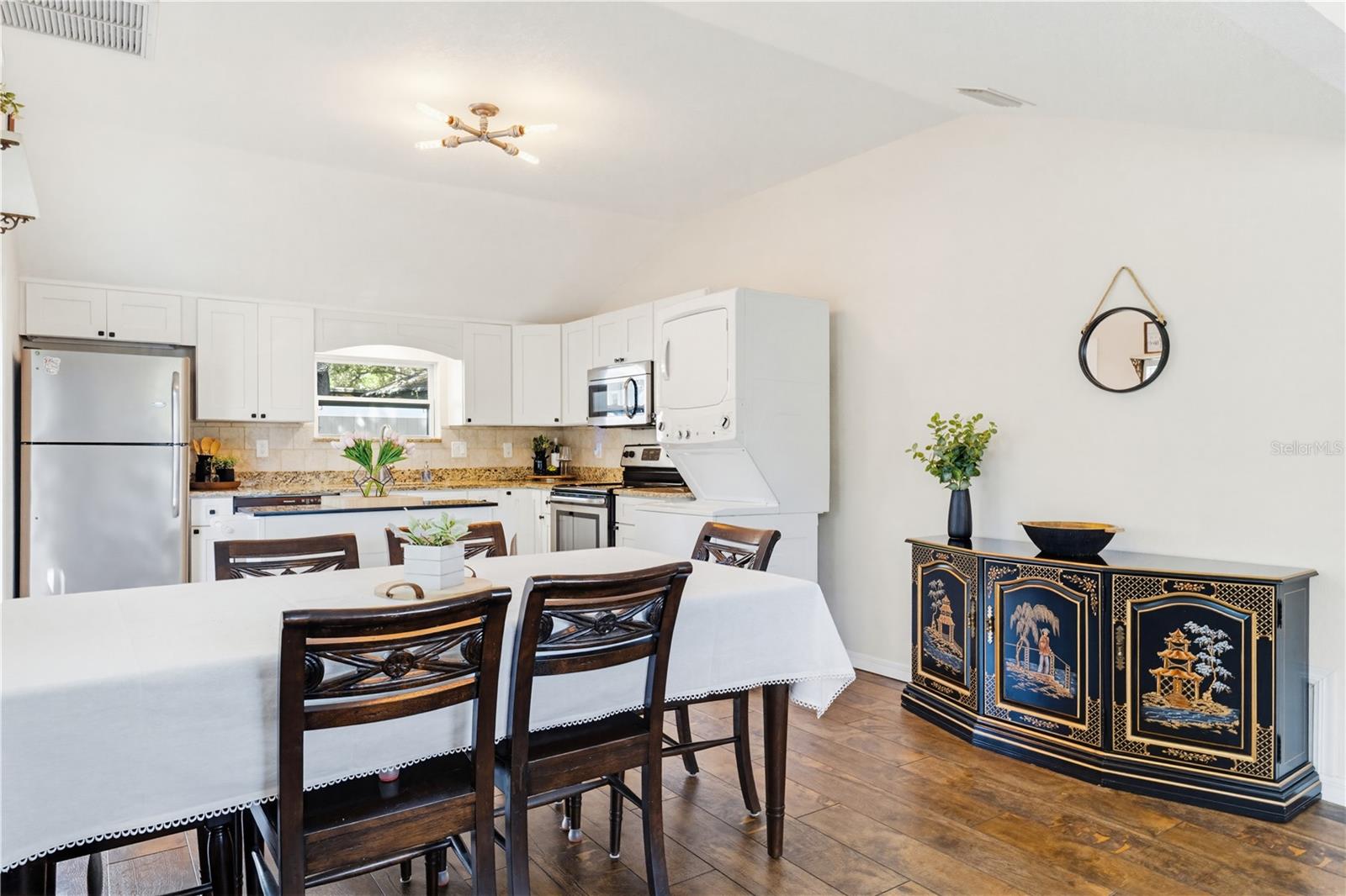 OAKLAND SUB 2 - Residential