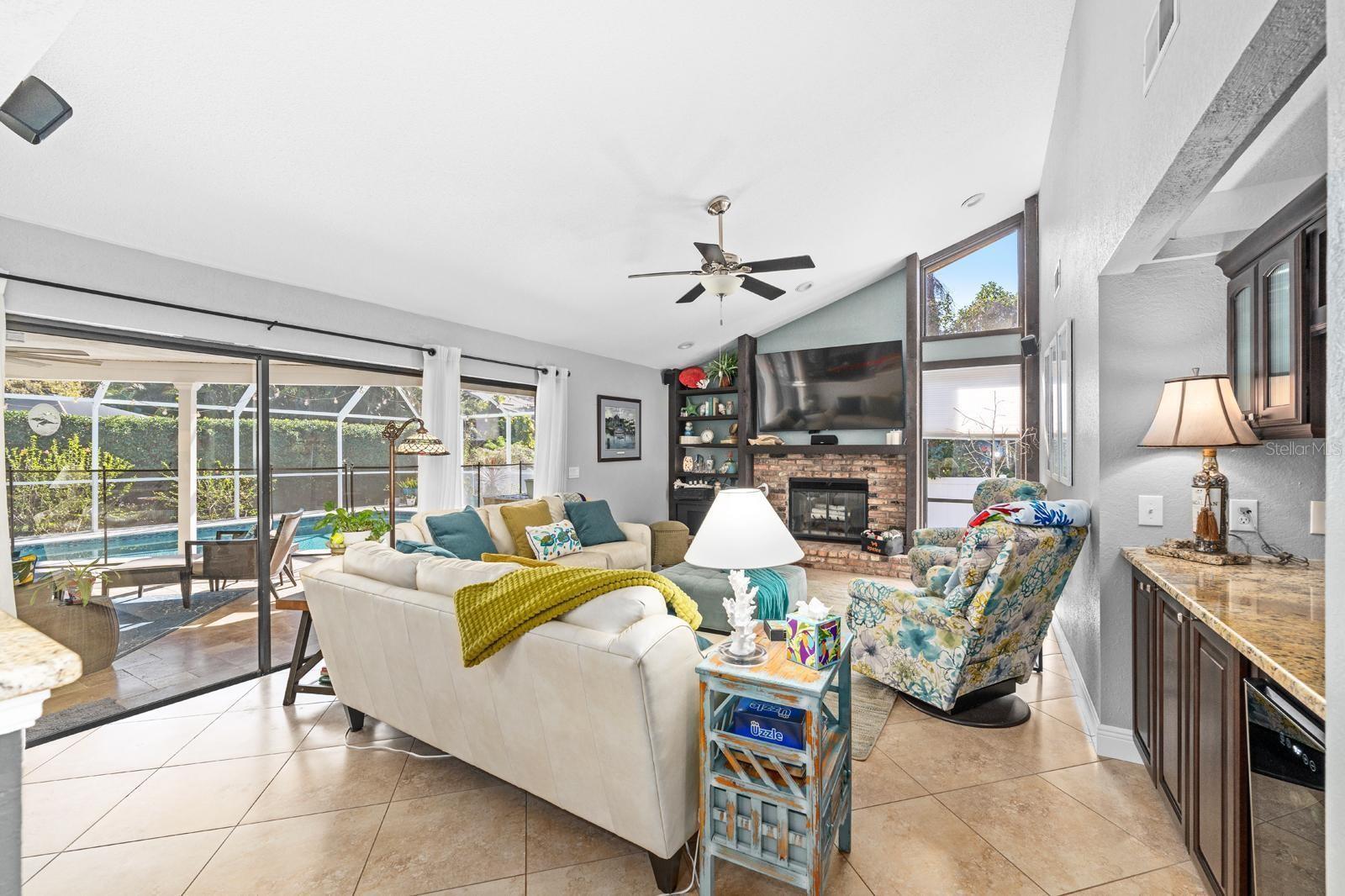 RAINBOW FARMS - Residential