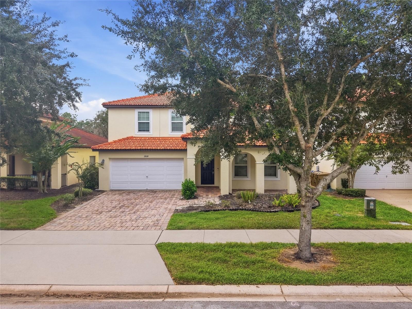 2808 ROCCELLA COURT