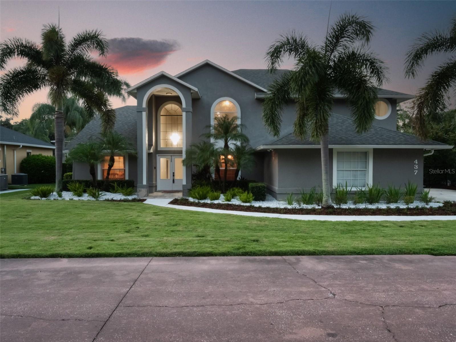 437 HARBOUR OAKS POINTE DRIVE