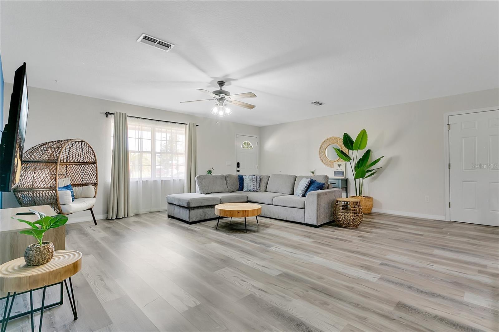 2522 EVERGREEN DRIVE