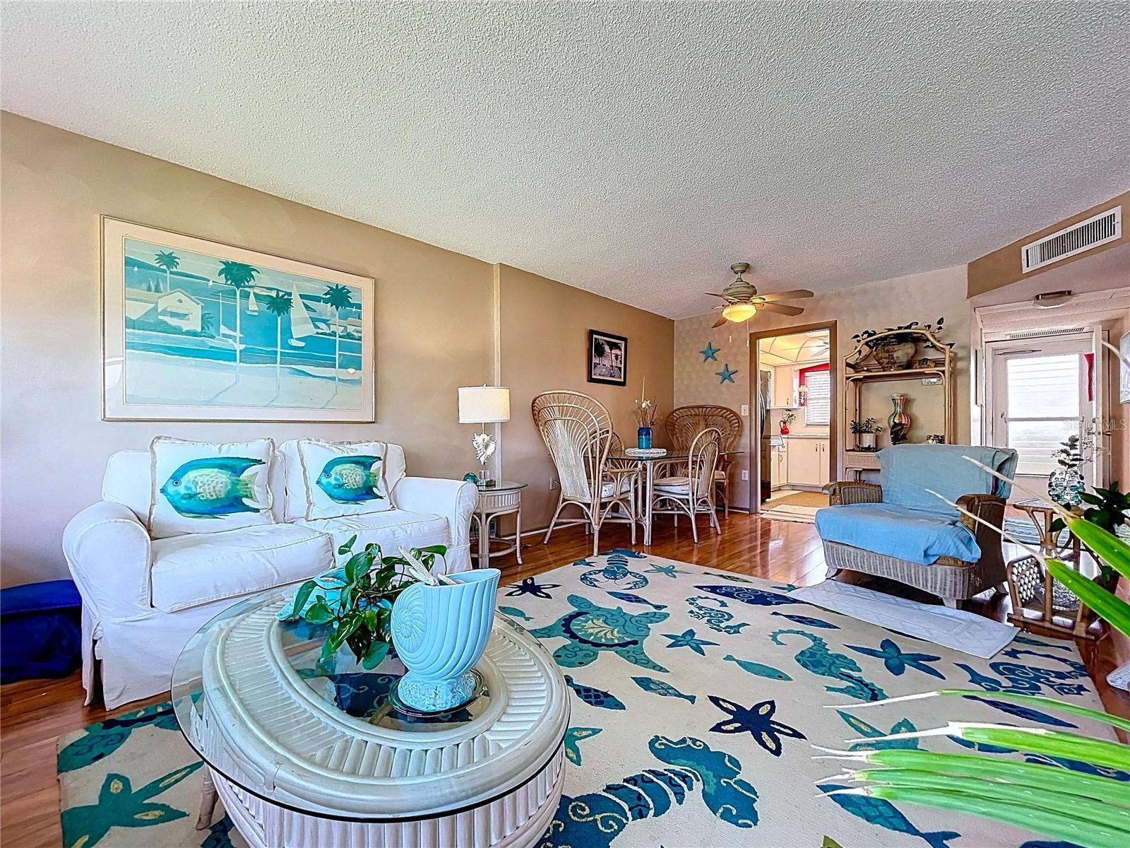 HAMILTON HOUSE THE CONDO - Residential