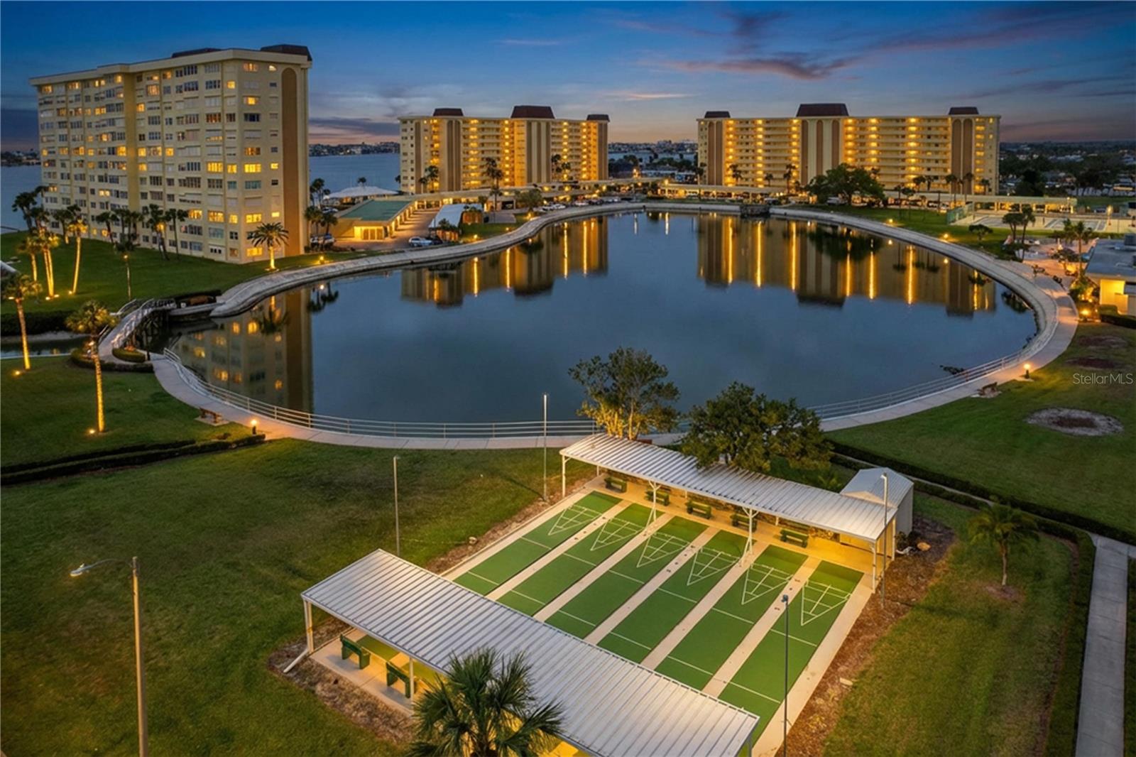 HAMILTON HOUSE THE CONDO - Residential