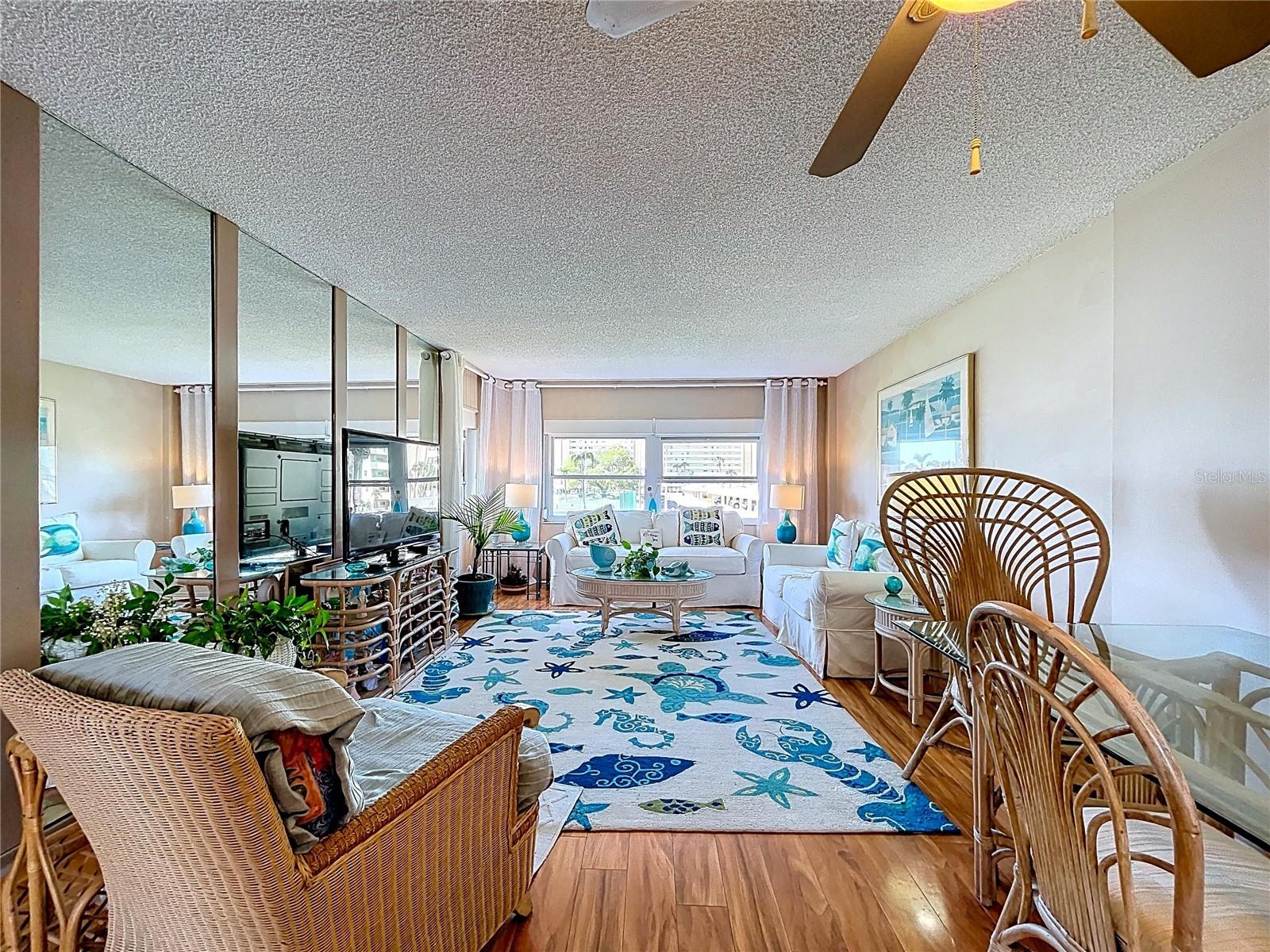 HAMILTON HOUSE THE CONDO - Residential