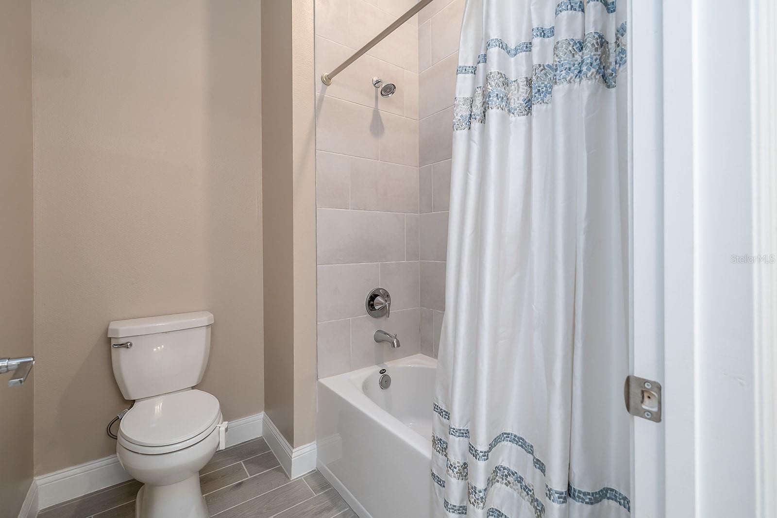 WEXFORD RESERVE UN 2 - Residential