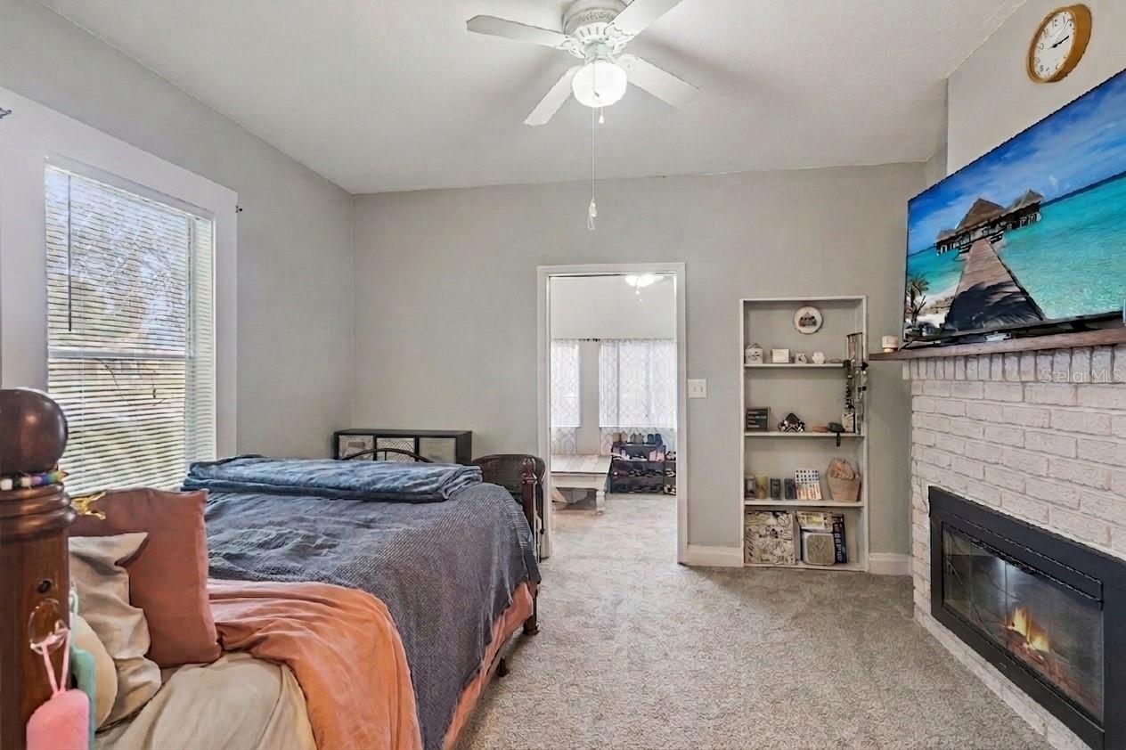 CODINGTON LAKE ALFRED - Residential Income