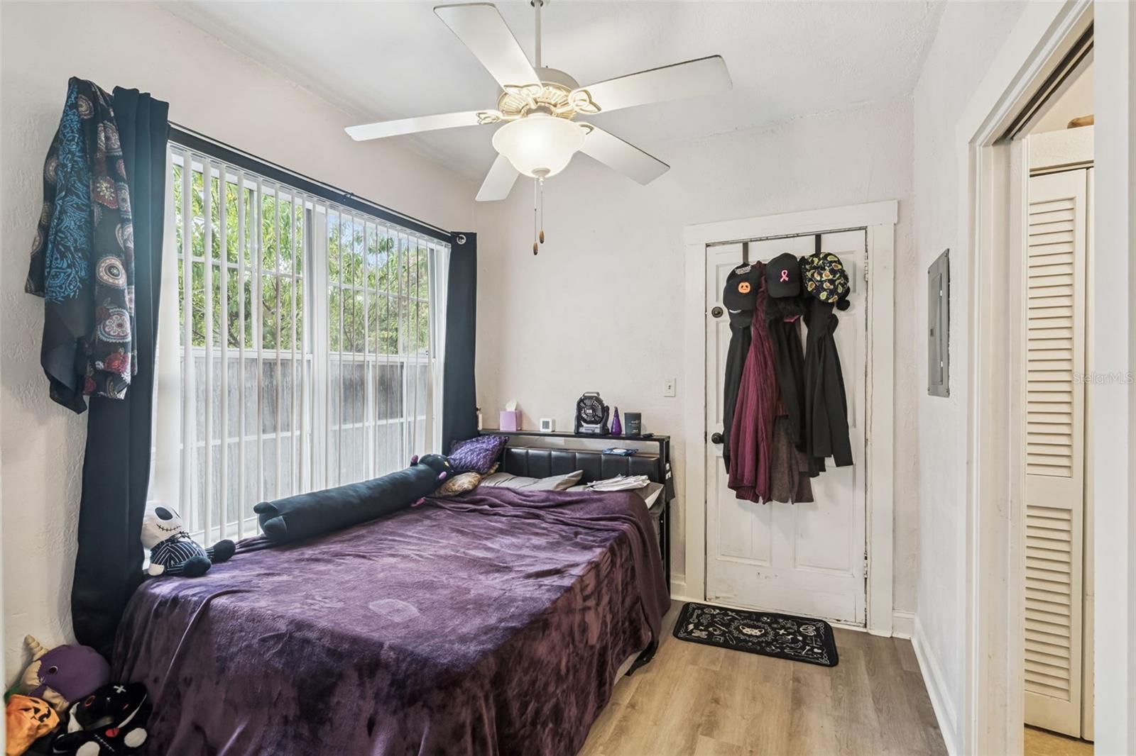 CODINGTON LAKE ALFRED - Residential Income