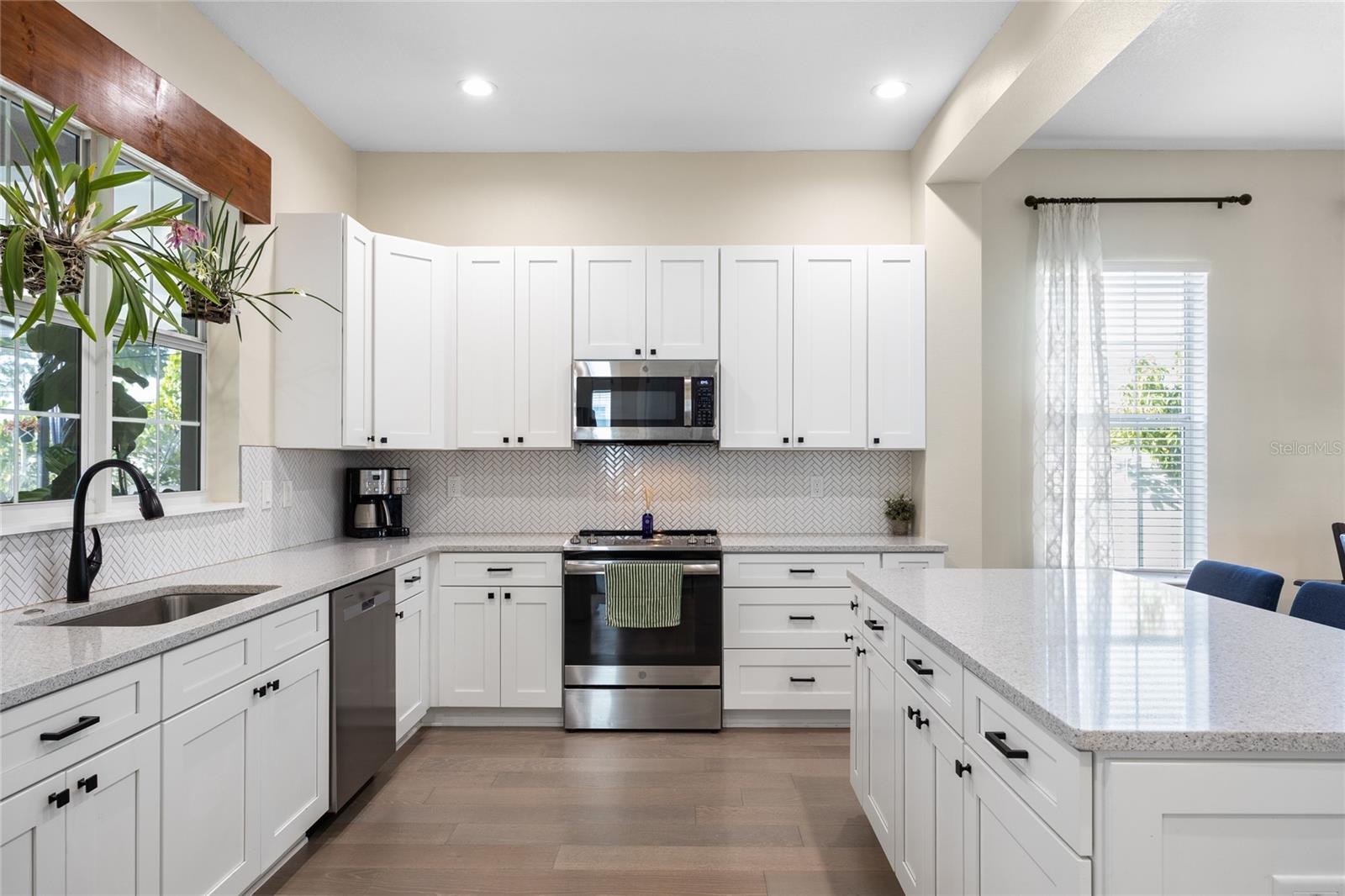 MACKS SUB - Residential