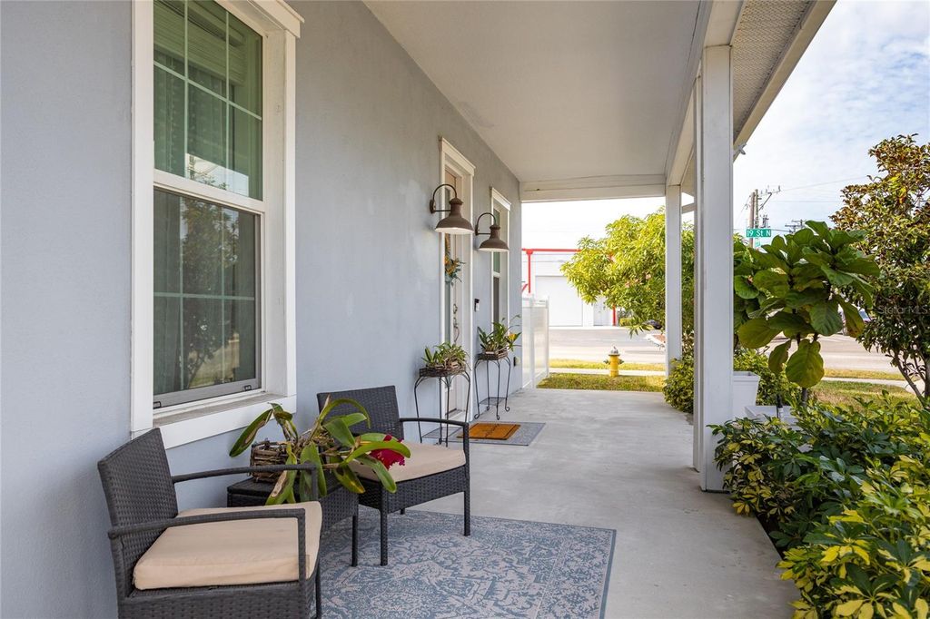 Photo of 1854 13th Avenue N, St Petersburg, FL 33713 (MLS # TB8461201)