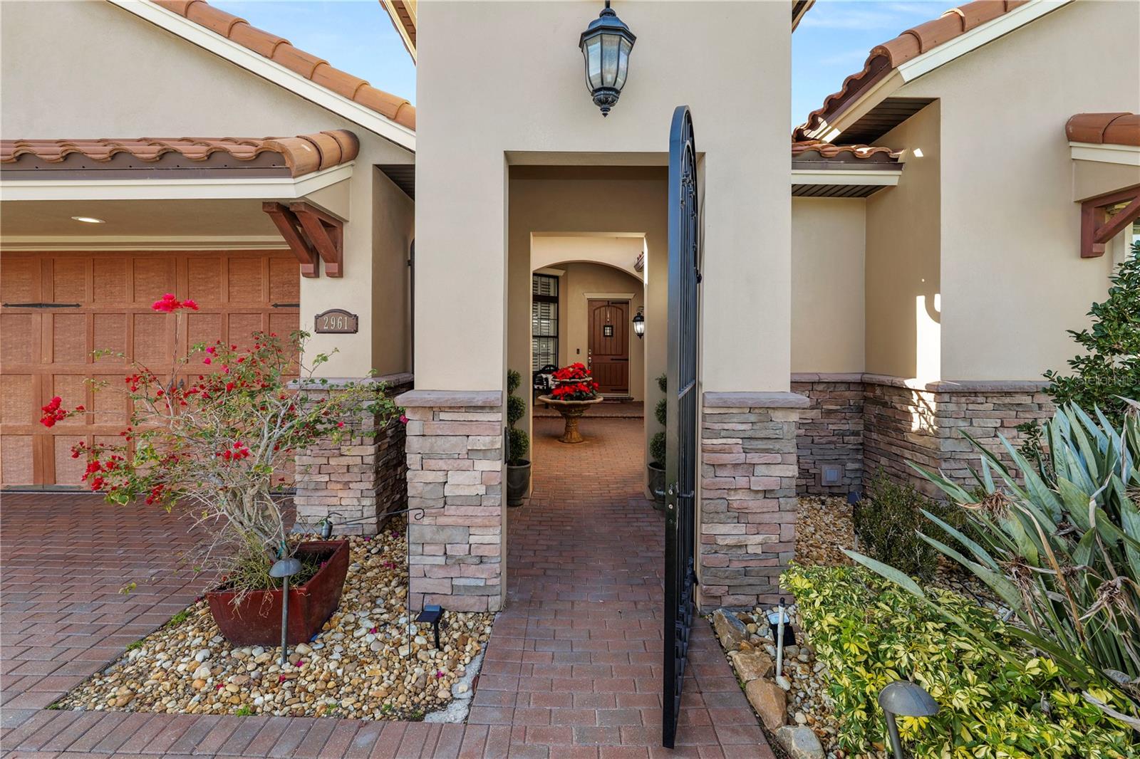 2961 SANCTUARY CIRCLE