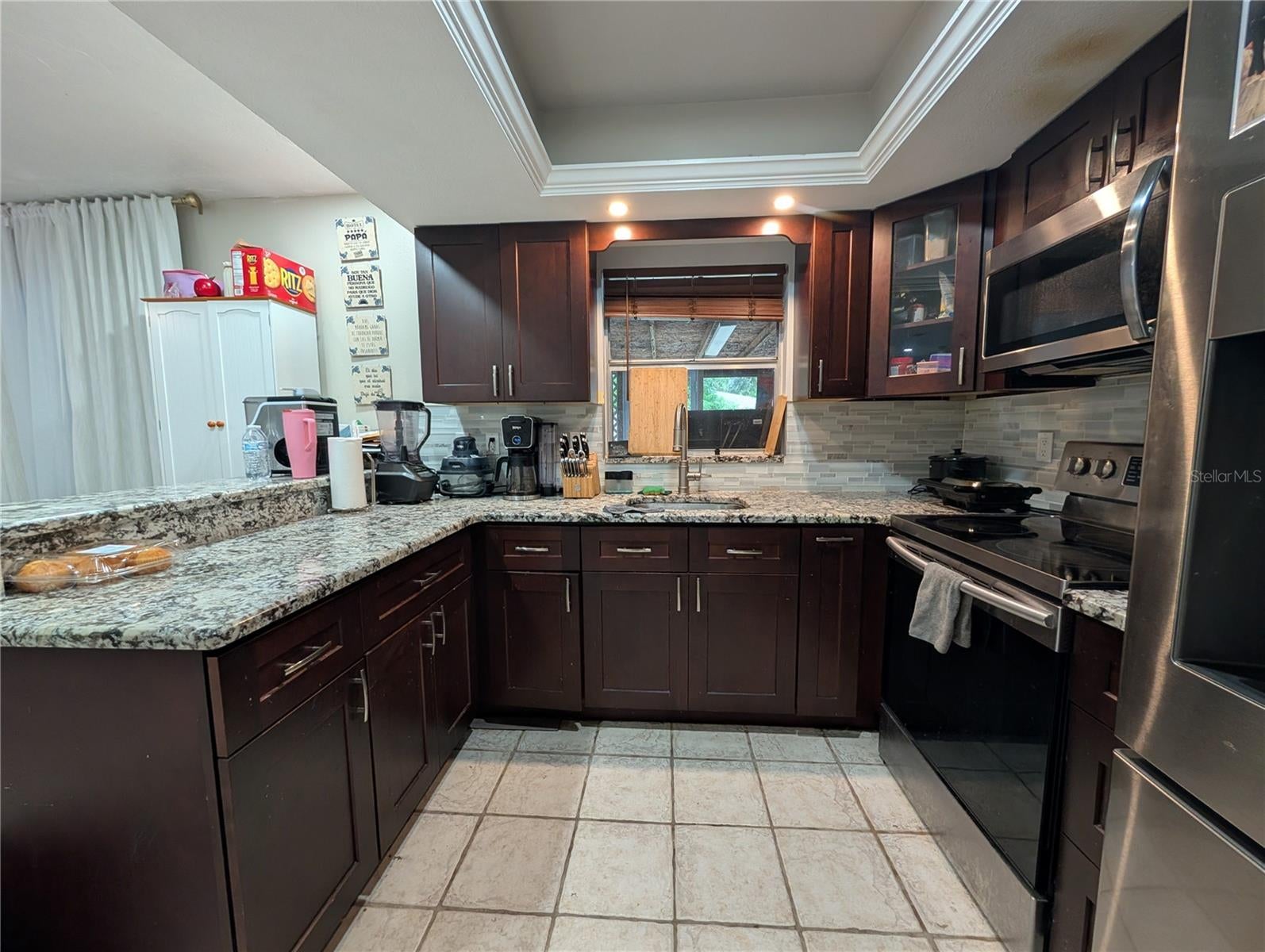 2828 NASSAU STREET