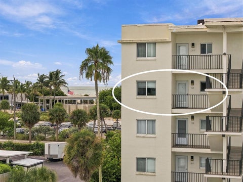 797 Beach Road 415, Sarasota, FL 34242