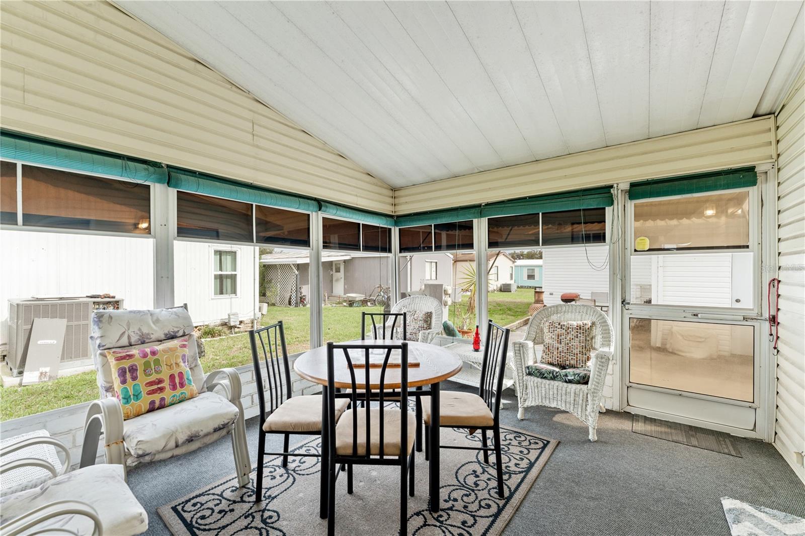 TIMBER LAKE ESTATES - Residential