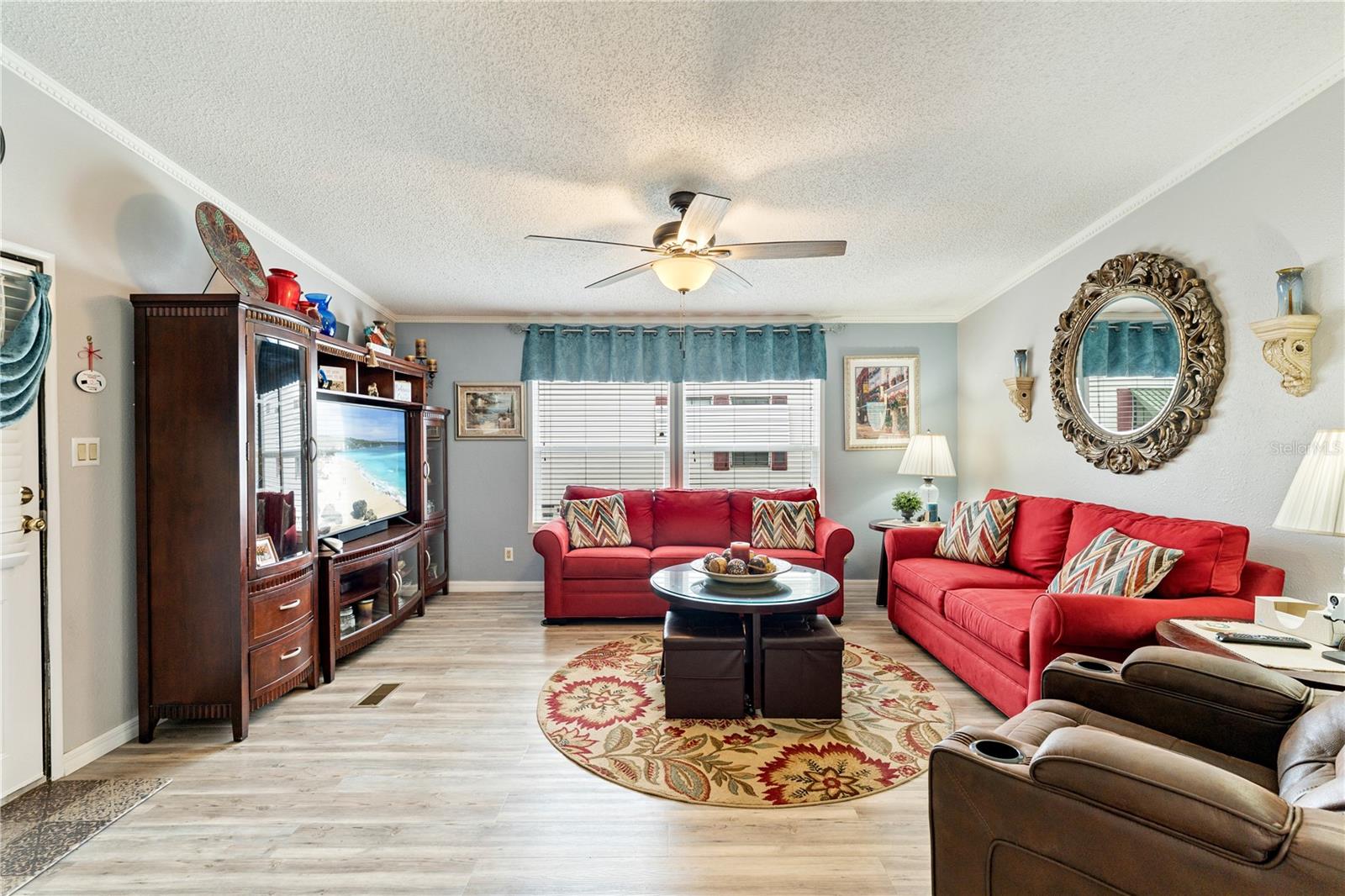 TIMBER LAKE ESTATES - Residential