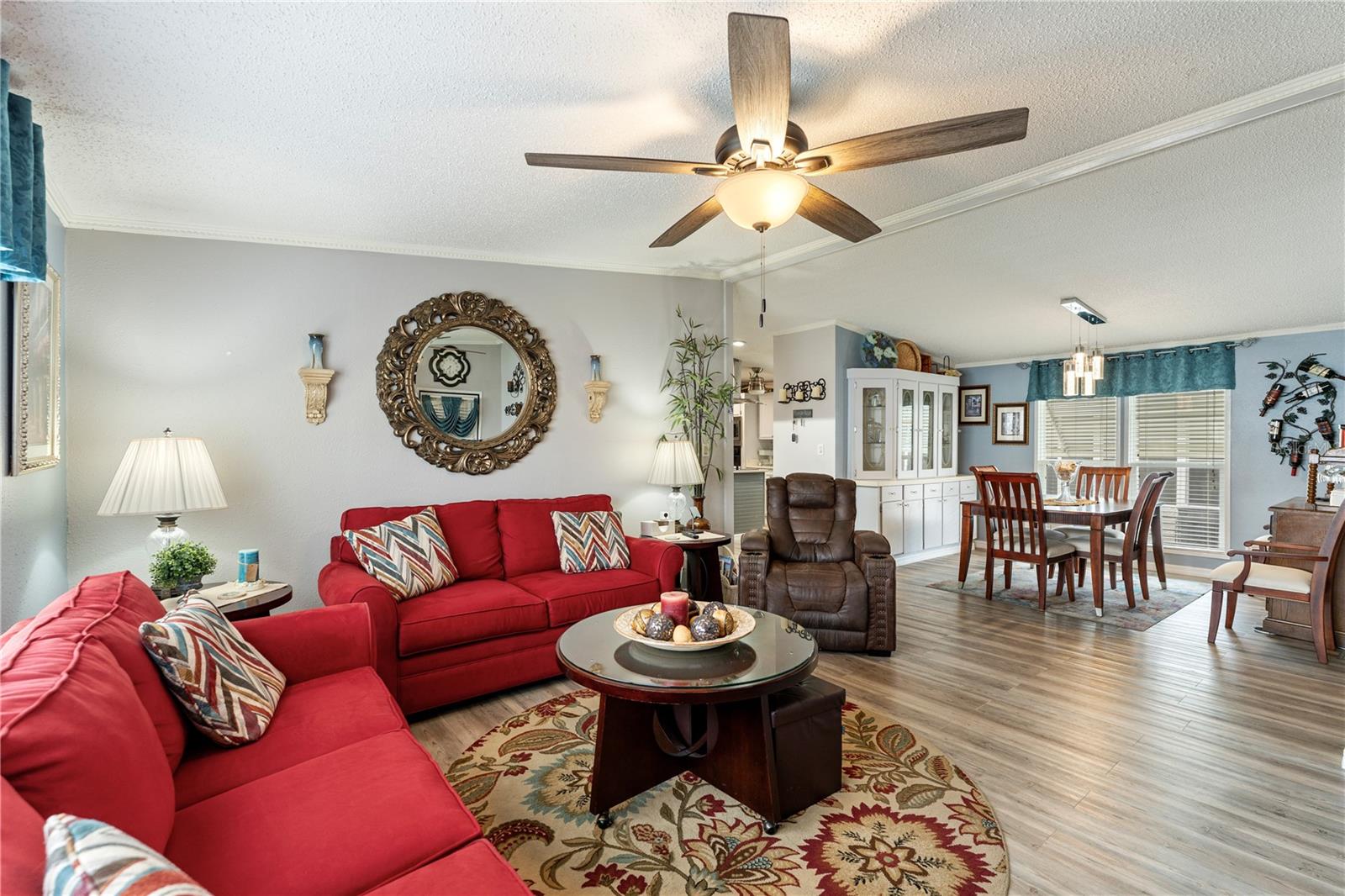 TIMBER LAKE ESTATES - Residential