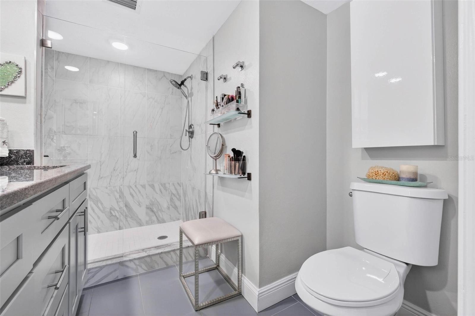 EDEN ISLE CONDO OF ST PETERSBURG - Residential