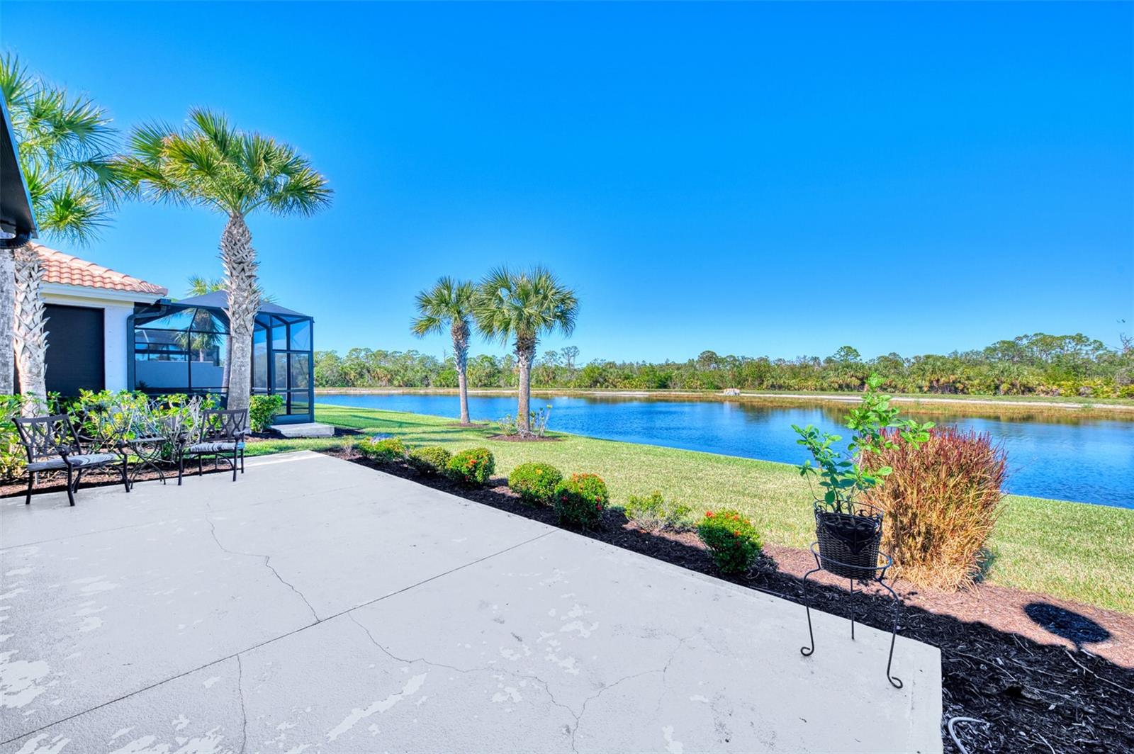 RIVERWOOD - Residential