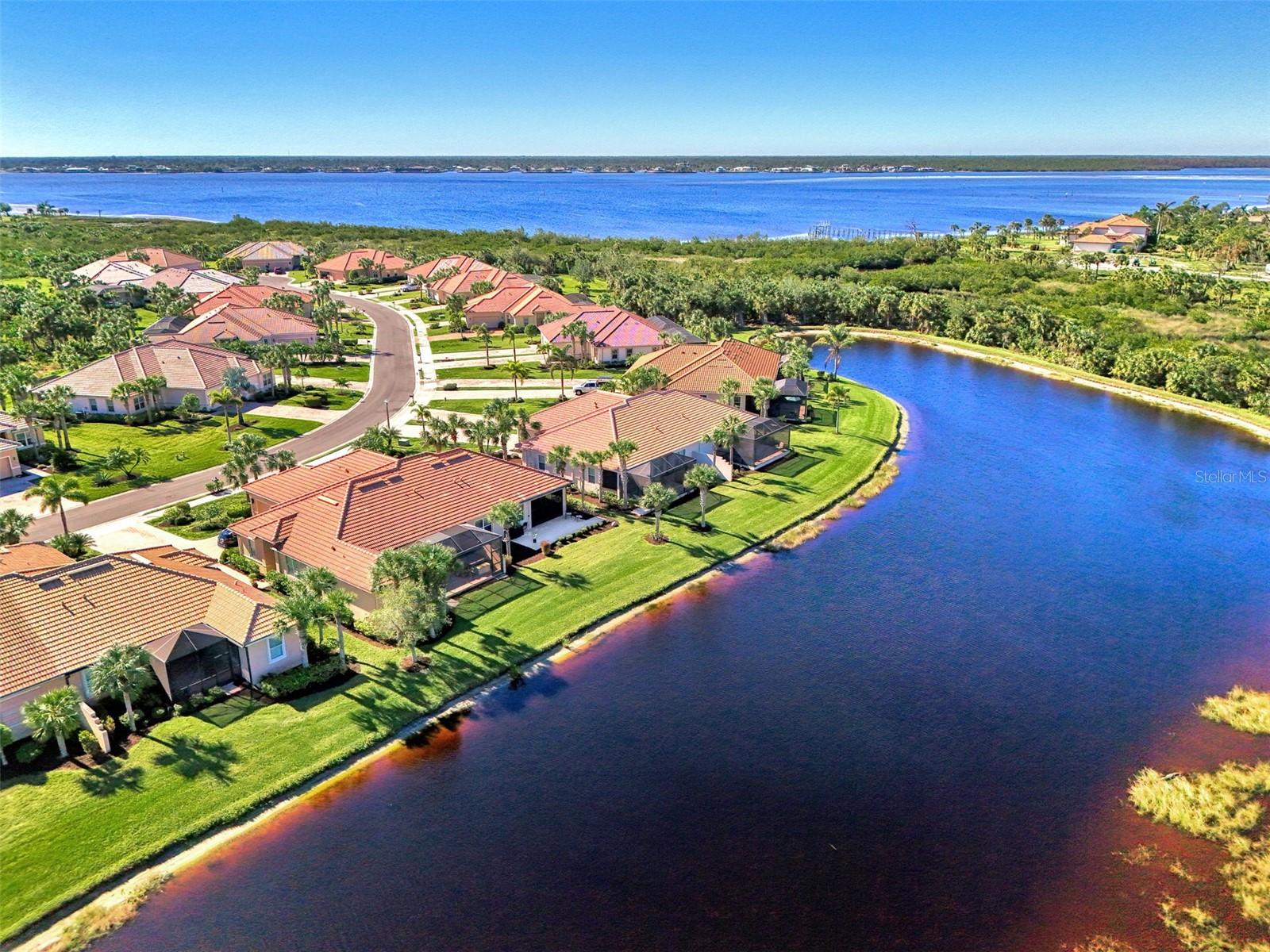 RIVERWOOD - Residential