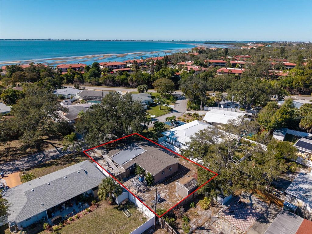 Photo of 3307 Miami Place, Bradenton, FL 34207 (MLS # A4679049)