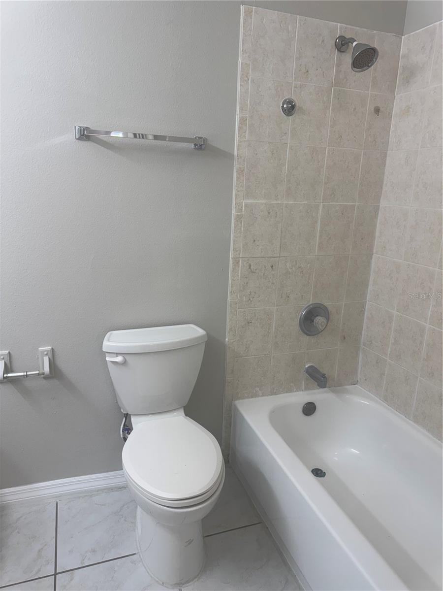 LINCOLN PARK - Residential