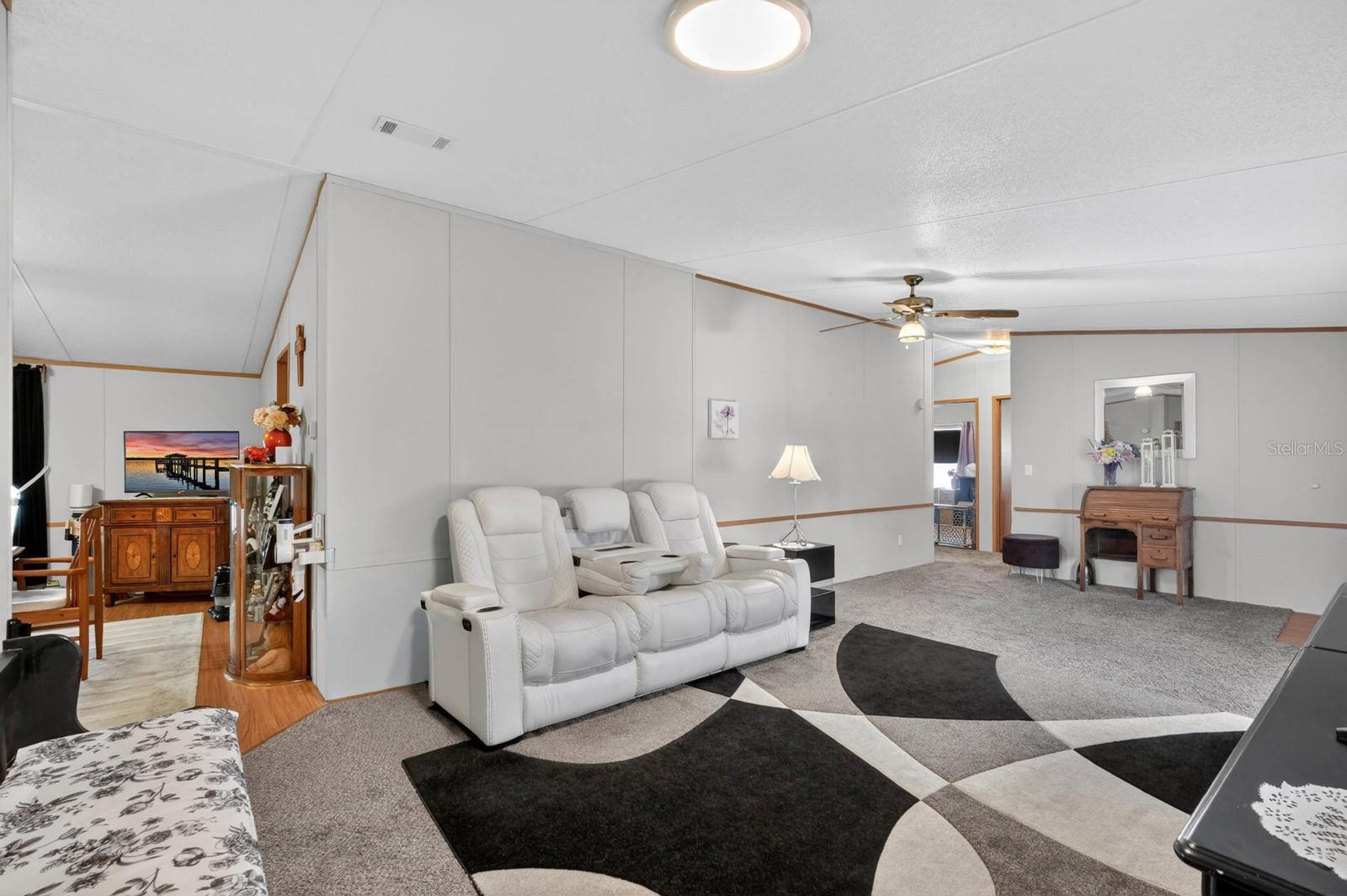 ST JOHNS RIVERSIDE ESTATES - Residential